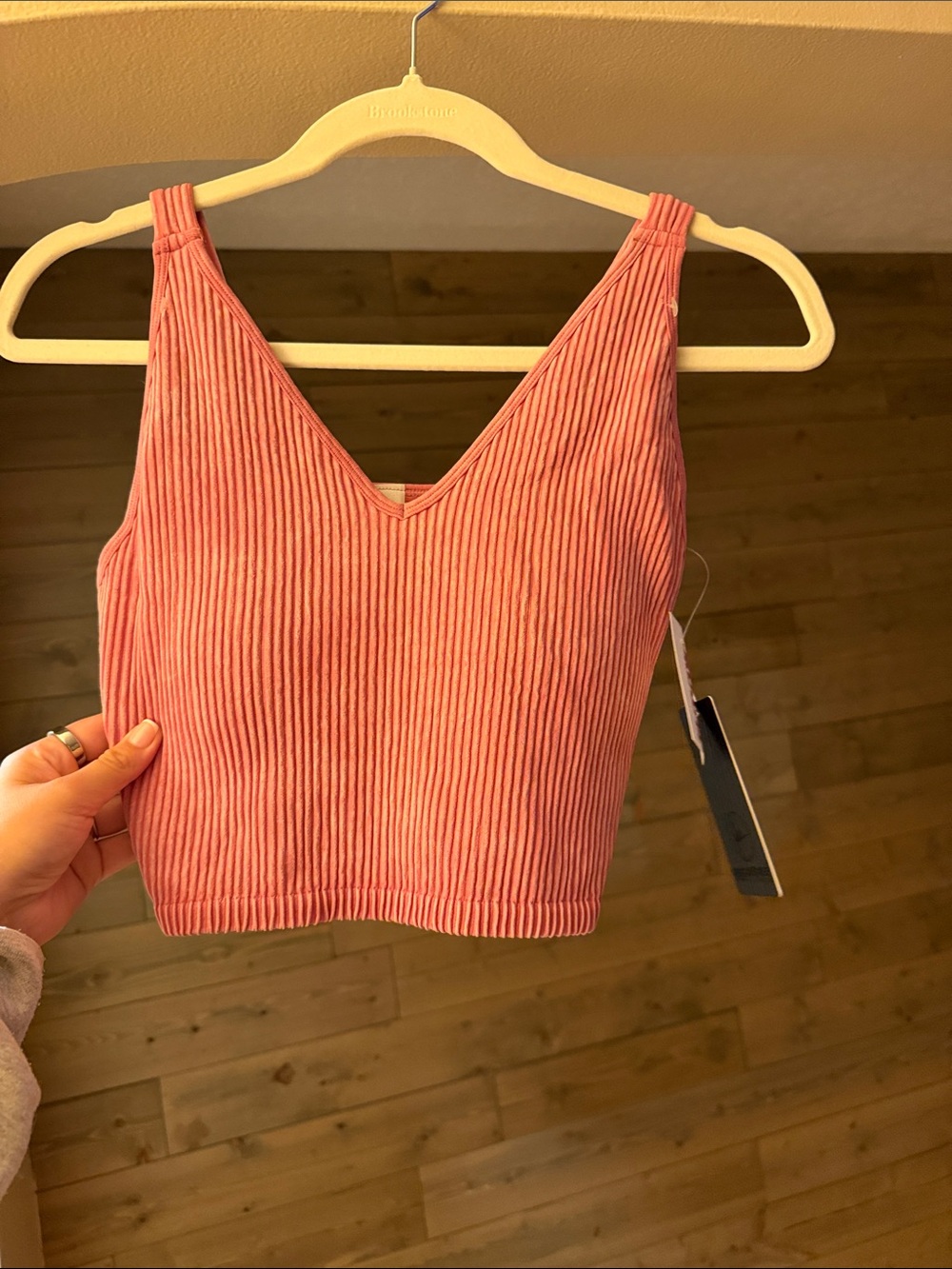90 Degree By Reflex Pink Ribbed V-Neck Crop Tank